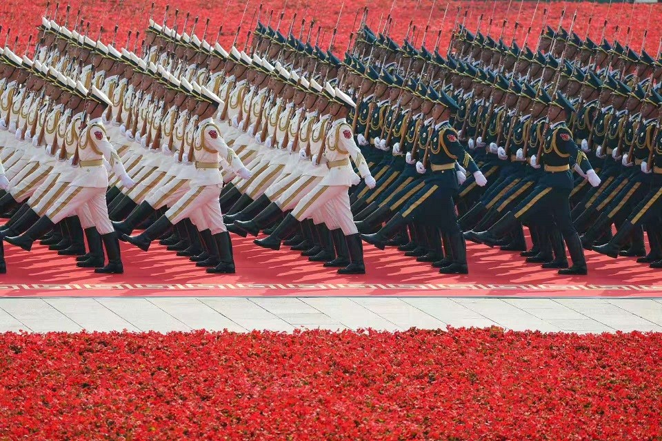 甘肅信合工程設(shè)計(jì)有限公司組織集體觀看閱兵儀式，威武之師激勵(lì)奮發(fā)之志